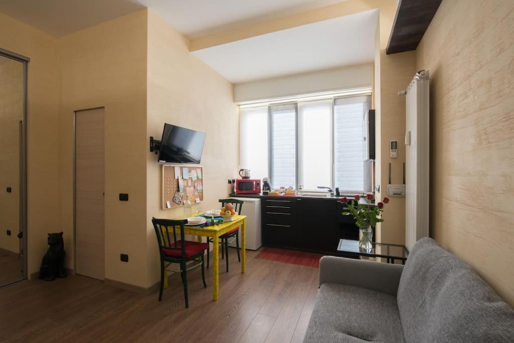 Appartamento Milano Zona Centrale المظهر الخارجي الصورة